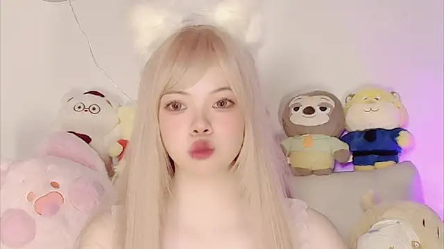 Snapshot of Miyeoonn chatting on 01.16.26 Miyeoonn online show from 01.16.26