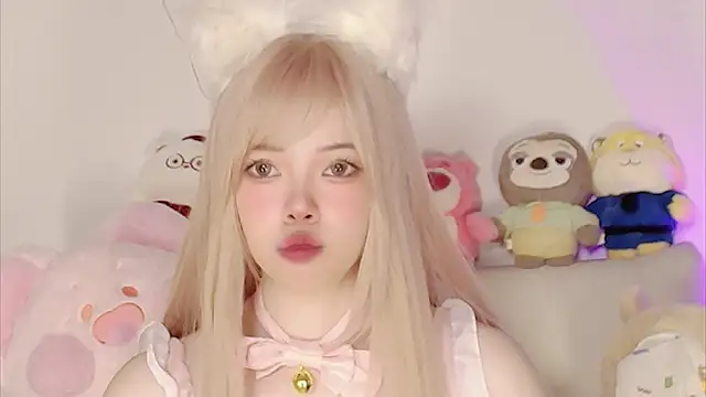 Snapshot of Miyeoonn chatting on 01.17.26 Miyeoonn online show from 01.17.26