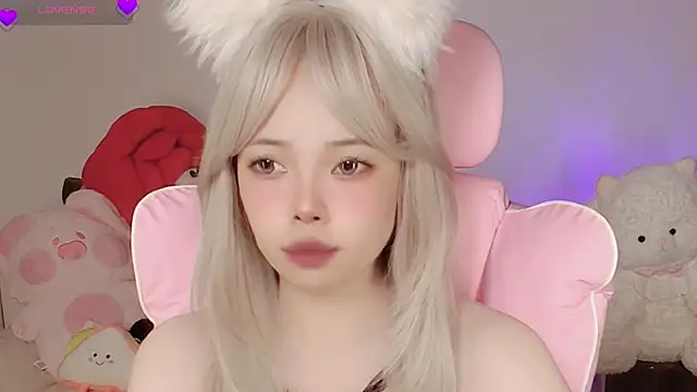 Snapshot of Miyeoonn chatting on 06.18.26 Miyeoonn online show from 06.18.26