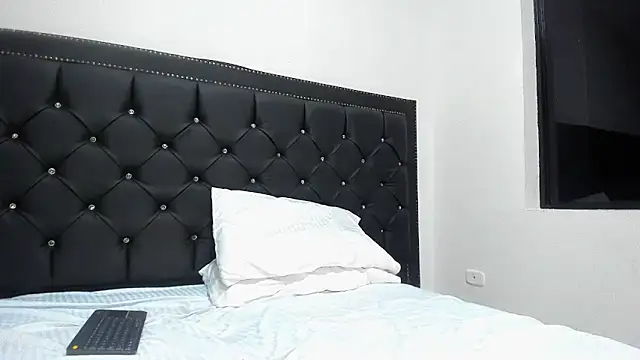 Snapshot of JeffBellfort chatting on 01.08.26 JeffBellfort online show from 01.08.26