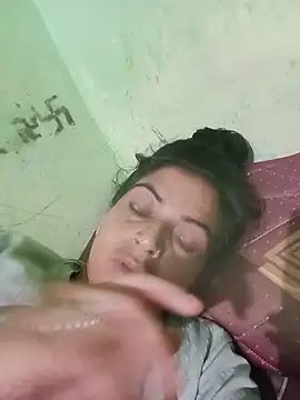 Snapshot of Big_soniya55A chatting on 06.17.26 Big soniya55A online show from 06.17.26