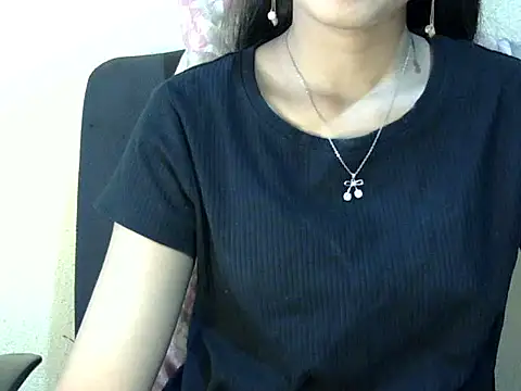 Snapshot of Shab_M chatting on 04.30.26 Shab M online show from 04.30.26