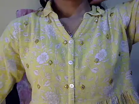 Snapshot of Shab_M chatting on 05.04.26 Shab M online show from 05.04.26