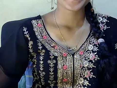 Snapshot of Shab_M chatting on 07.27.26 Shab M online show from 07.27.26