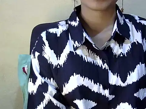 Snapshot of Shab_M chatting on 08.03.26 Shab M online show from 08.03.26
