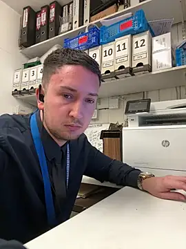 Snapshot of dirtyanal23 chatting on 12.16.25 dirtyanal23 online show from 12.16.25