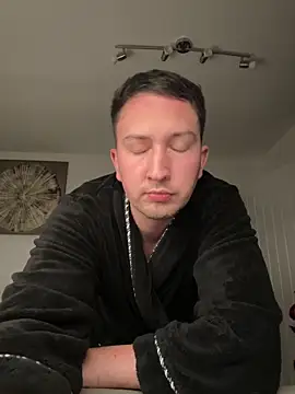 Snapshot of dirtyanal23 chatting on 12.21.25 dirtyanal23 online show from 12.21.25