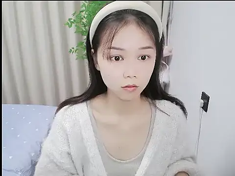 Snapshot of mili923 chatting on 01.15.26 mili923 online show from 01.15.26