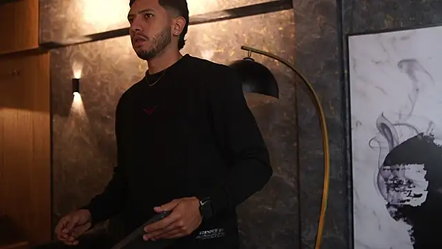 Thiago Voss online show from 12.21.25