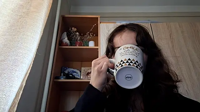 Snapshot of KellyKelik chatting on 01.12.26 KellyKelik online show from 01.12.26