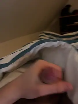 hannes256102 online show from 04.03.26