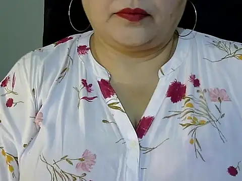 Snapshot of Soniya_Sha chatting on 05.25.26 Soniya Sha online show from 05.25.26