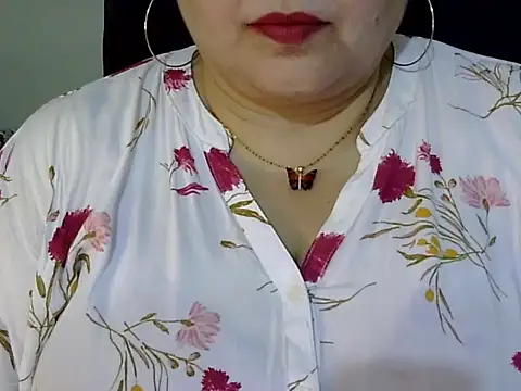 Snapshot of Soniya_Sha chatting on 05.26.26 Soniya Sha online show from 05.26.26