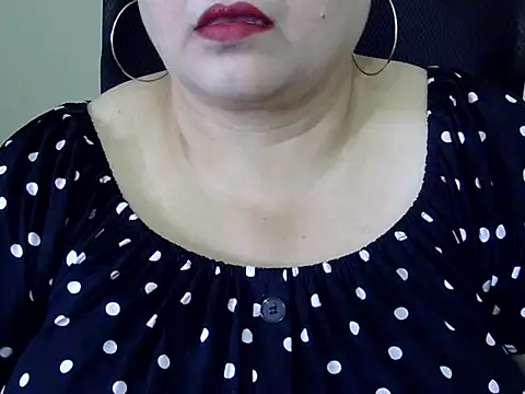 Snapshot of Soniya_Sha chatting on 06.05.26 Soniya Sha online show from 06.05.26