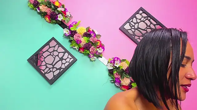 Snapshot of Scarleth_Fox_ chatting on 01.10.26 Scarleth Fox online show from 01.10.26