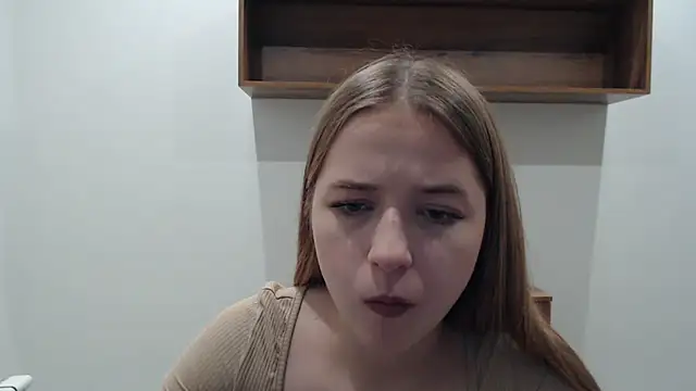 SweetBellaa  online show from 12.21.25