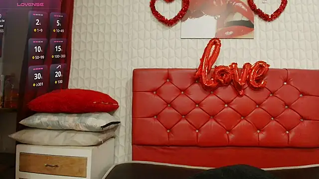 Elizabetth Roman online show from 03.19.26