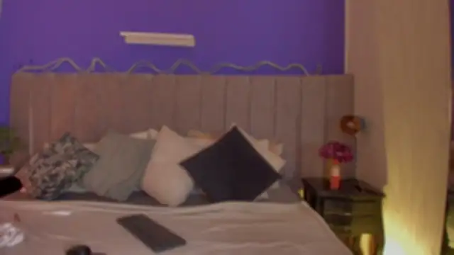 Aura sun online show from 03.19.26