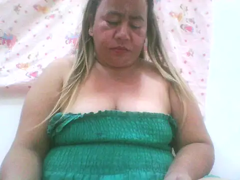 Snapshot of mature_l0ve chatting on 01.08.26 mature l0ve online show from 01.08.26