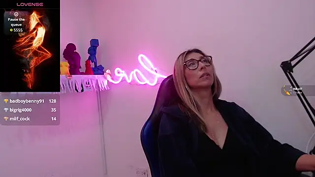 Snapshot of Scarlett_079 chatting on 01.05.26 Scarlett 079 online show from 01.05.26