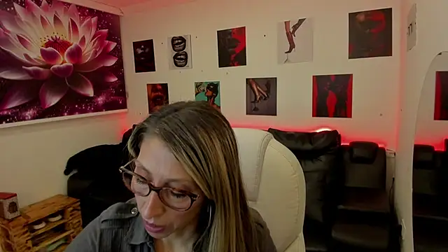 Scarlett 079 online show from 02.13.26