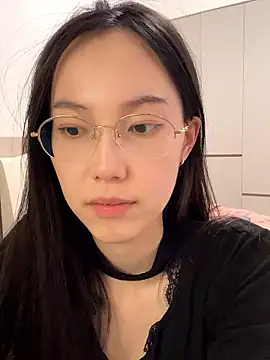 Snapshot of DD-52 chatting on 01.12.26 DD-52 online show from 01.12.26