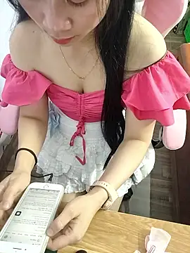 Snapshot of _MyNa_ chatting on 01.08.26 MyNa online show from 01.08.26