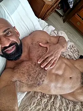 baddblake43 online show from 04.17.26