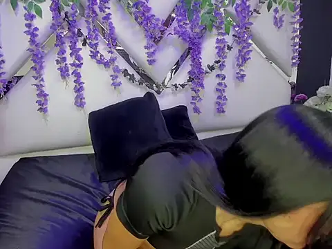 Snapshot of AmelieRose69 chatting on 01.09.26 AmelieRose69 online show from 01.09.26