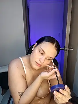 Snapshot of Valeriaa_21 chatting on 06.11.26 Valeriaa 21 online show from 06.11.26