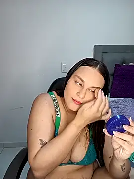 Snapshot of Valeriaa_21 chatting on 06.20.26 Valeriaa 21 online show from 06.20.26