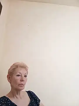 Snapshot of Calypso-Loove chatting on 05.16.26 Calypso-Loove online show from 05.16.26