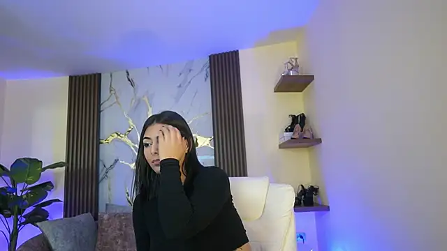 LiaWheeler online show from 01.12.26