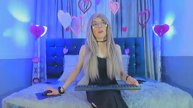 Snapshot of Lis_Pearson chatting on 02.07.26 Lis Pearson online show from 02.07.26