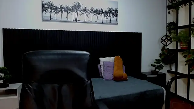 Snapshot of jeremy_job chatting on 01.15.26 jeremy job online show from 01.15.26