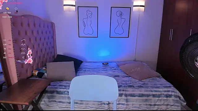 Snapshot of vaalentiino chatting on 02.18.26 vaalentiino online show from 02.18.26