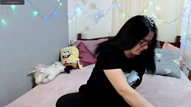 SashaBond online show from 12.16.25