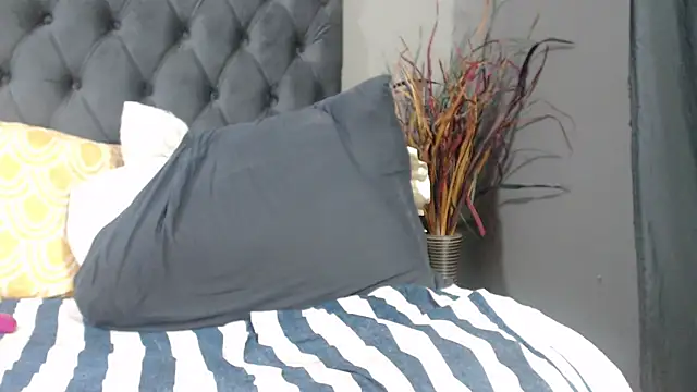 BasellBlue online show from 02.13.26