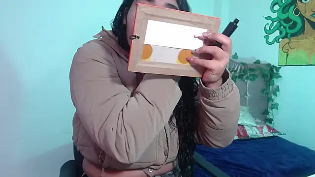 naomybenedetti online show from 01.06.26