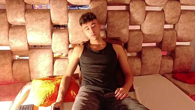 KathyAiden online show from 03.25.26