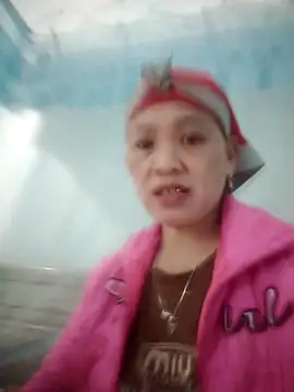 Snapshot of RV616 chatting on 12.17.25 RV616 online show from 12.17.25