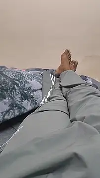 Snapshot of cyanidecuriosity chatting on 02.28.26 cyanidecuriosity online show from 02.28.26