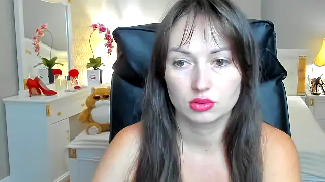 Snapshot of RosiAlina chatting on 07.08.26 RosiAlina online show from 07.08.26