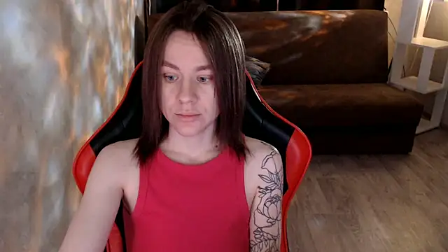 MiaBun1 online show from 12.15.25