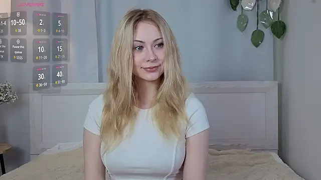 Snapshot of kaity_berry chatting on 01.16.26 kaity berry online show from 01.16.26