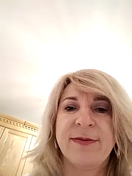 Snapshot of AhlyssaLove1155 chatting on 03.09.26 AhlyssaLove1155 online show from 03.09.26