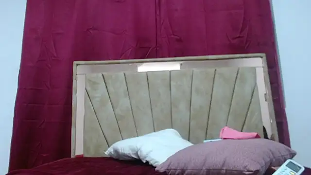 Snapshot of pia_houns17 chatting on 01.06.26 pia houns17 online show from 01.06.26