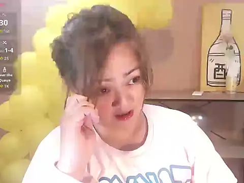 Snapshot of seeyou_2morrow chatting on 02.18.26 seeyou 2morrow online show from 02.18.26