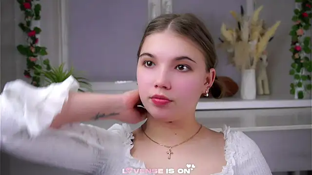 Snapshot of SolBurri chatting on 01.17.26 SolBurri online show from 01.17.26