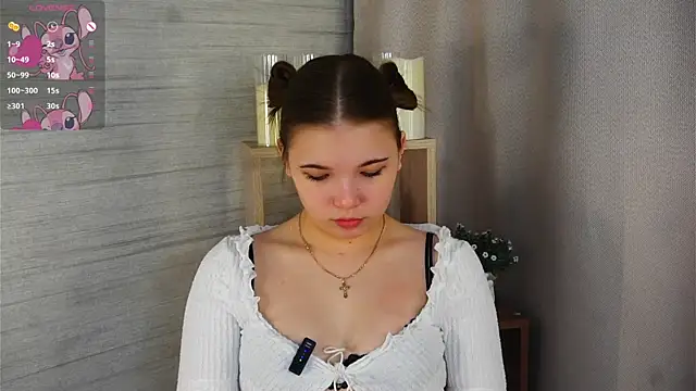 Snapshot of SolBurri chatting on 02.11.26 SolBurri online show from 02.11.26